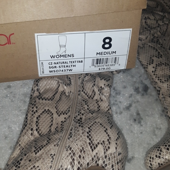 Sold NEW Snakeskin design boots - Picture 2 of 6
